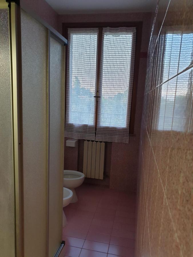 Villa Ferrari Oriella Solignano Nuovo Exteriör bild